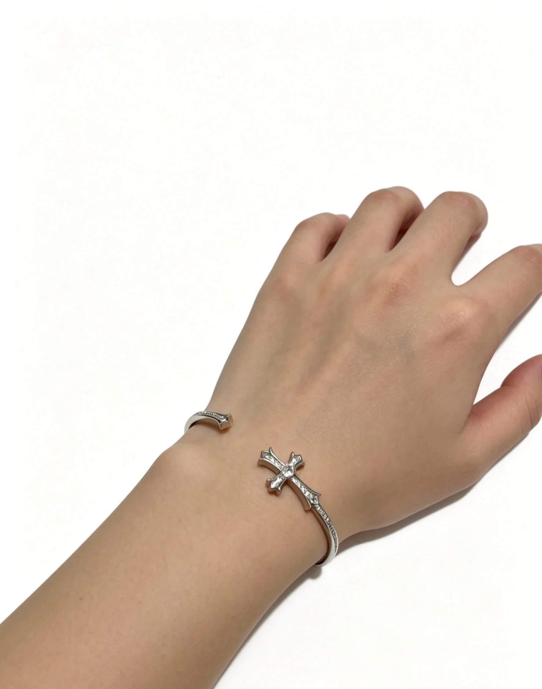 Chrome Hearts Cross Bracelet
